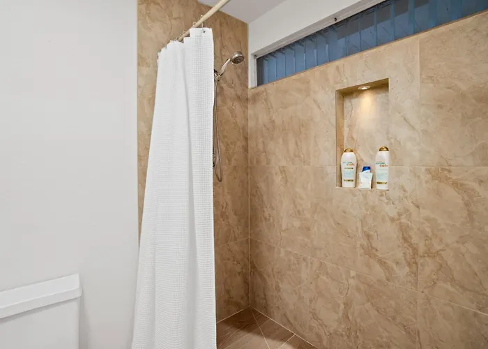 Princeville Sands Studio With Pool And Hot Tub